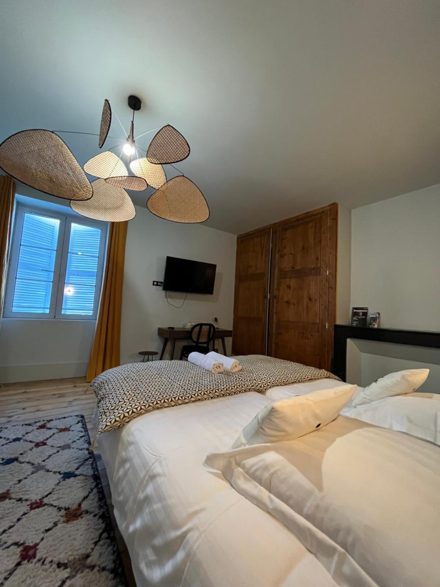 Domaine Clairfontaine Noyarey - Suites Junior Exterior photo