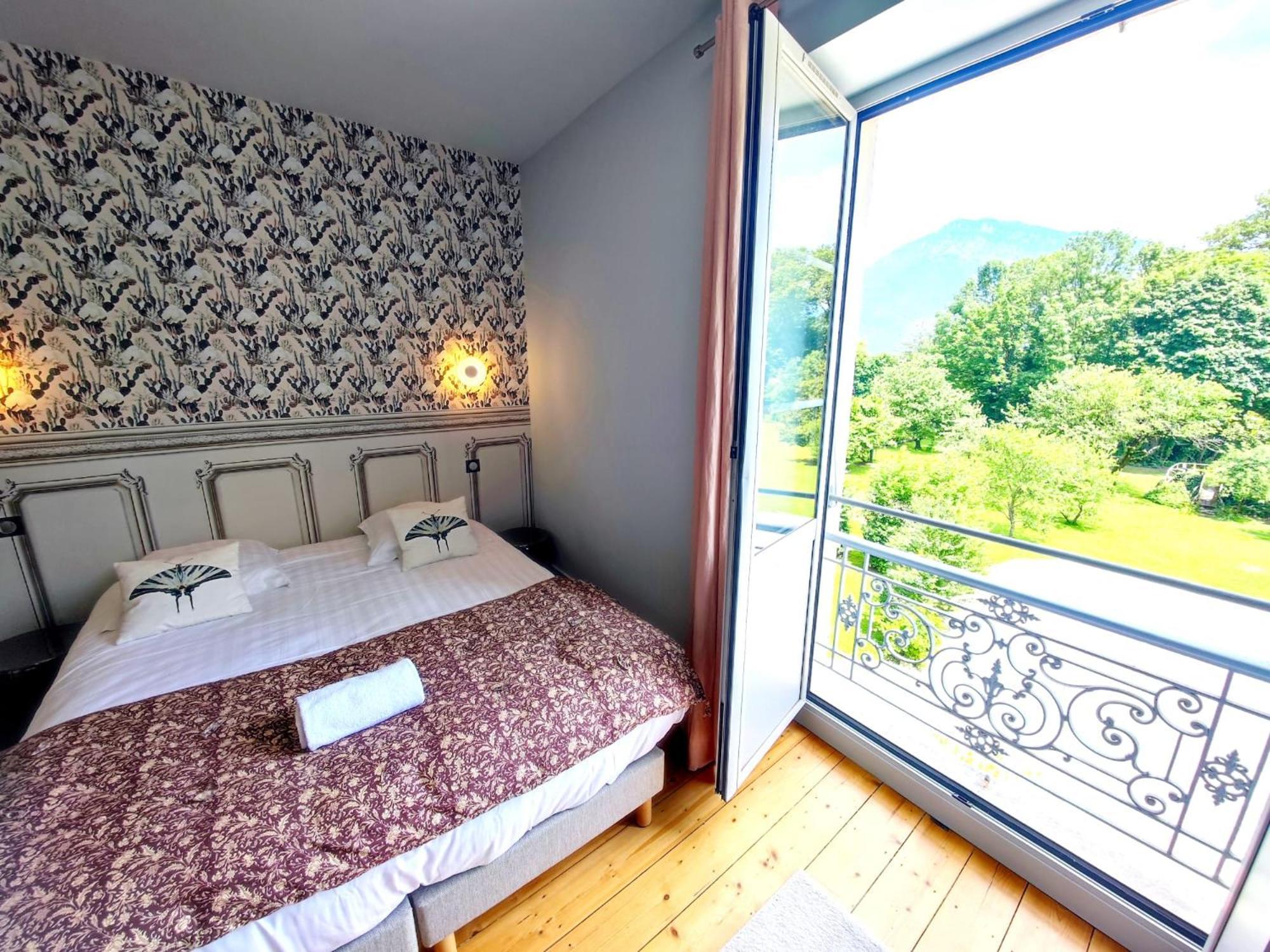 Domaine Clairfontaine Noyarey - Suites Junior Exterior photo